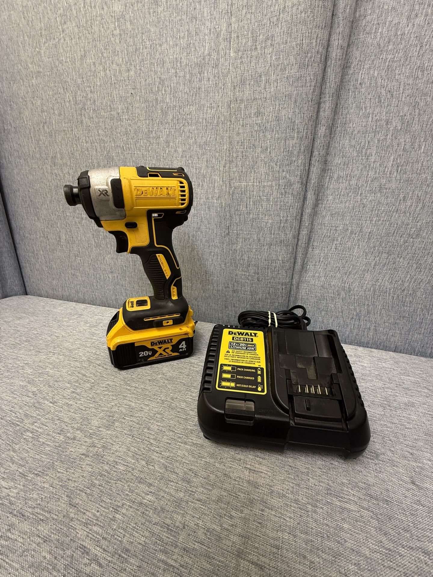 DeWALT 1/4" Impact Driver 