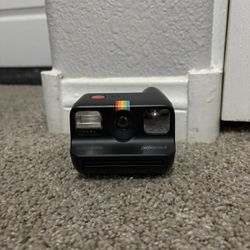 Polaroid GO Camera