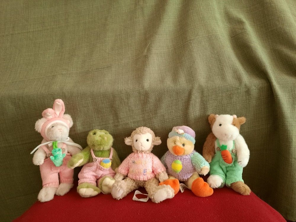 Hugfun Easter Stuffed Animals Collection 