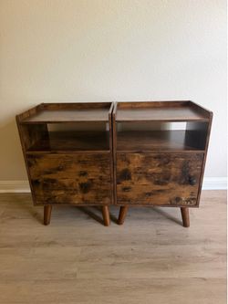 Set of 2 Mid-Century Modern Nightstands – Rustic Brown