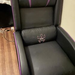 Gaming Recliner - No Shipping Local Pick Up 
