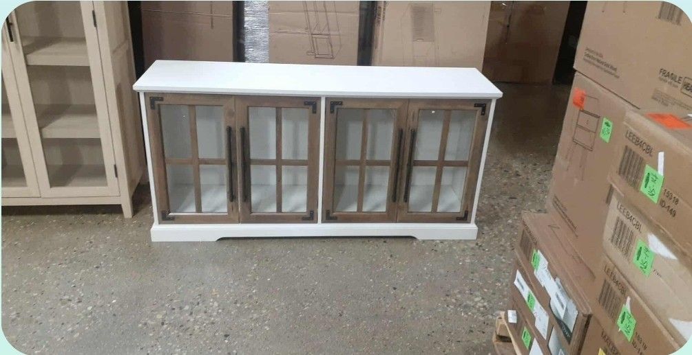Modern Farmhouse 4 Door Glass Window Pane TV Stand (brand (New)