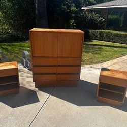 Mid-Century Modern Bedroom Set