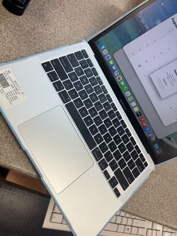 Apple MacBook Air
