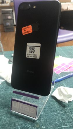 iPhone 7 Plus unlocked 32gb