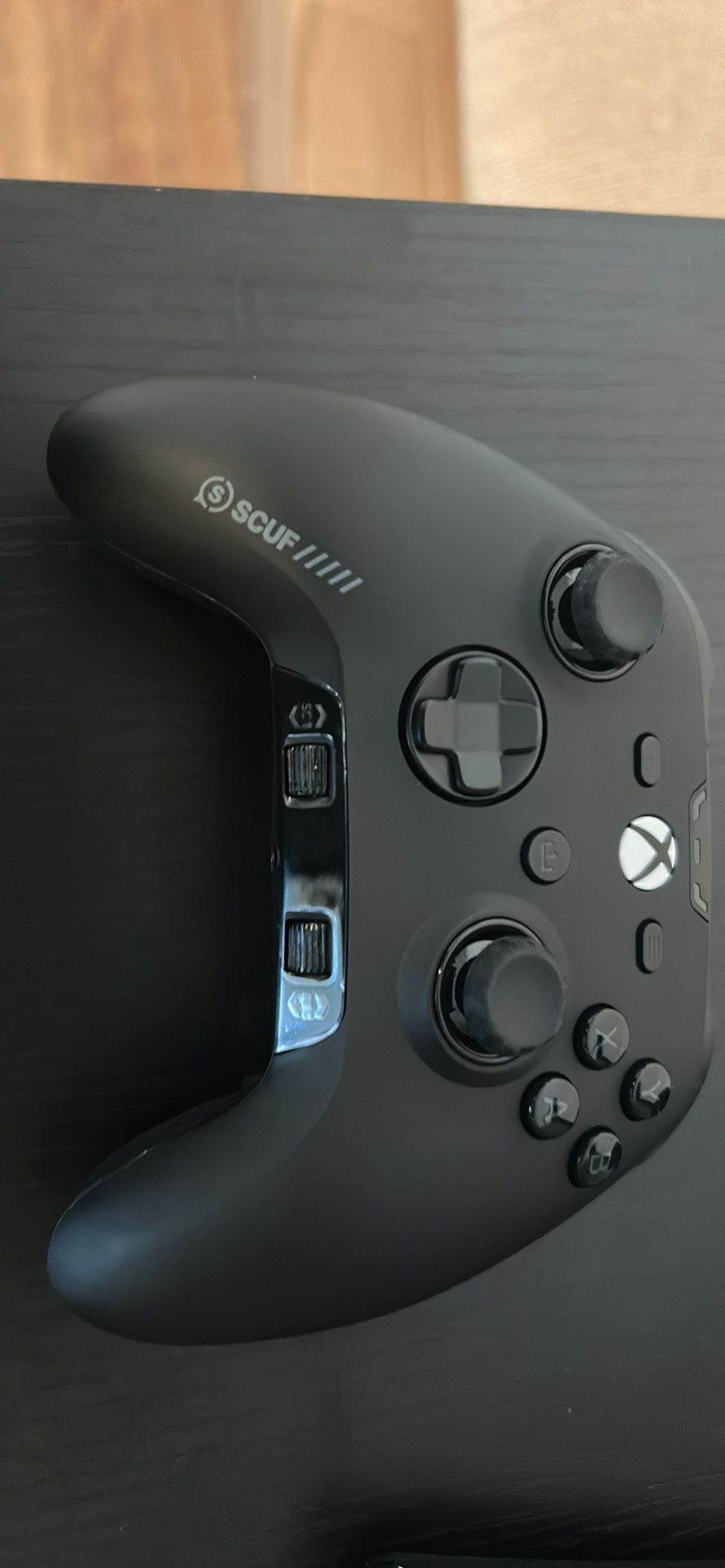 SCUF GAMING VALOR PRO CONTROLLER