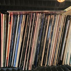 Laserdisc movies from $4 - $12 ea
Or buy the lot for $150
We have close to 300!
