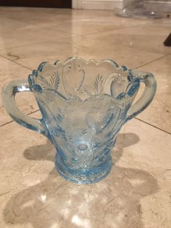 Glass jar