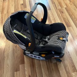 Chicco Infant Car Seat