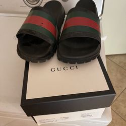 Real Gucci Slides Black And Green Size 9- 9 1/2