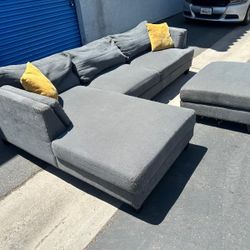 Sectional Couch 