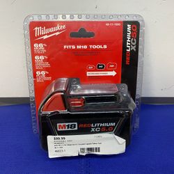 MILWAUKEE 48-11-1850 M18 18V 5.0 Ah Lithium-Ion XC Extended Capacity Battery Pack
