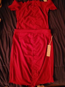 Size large skirt set