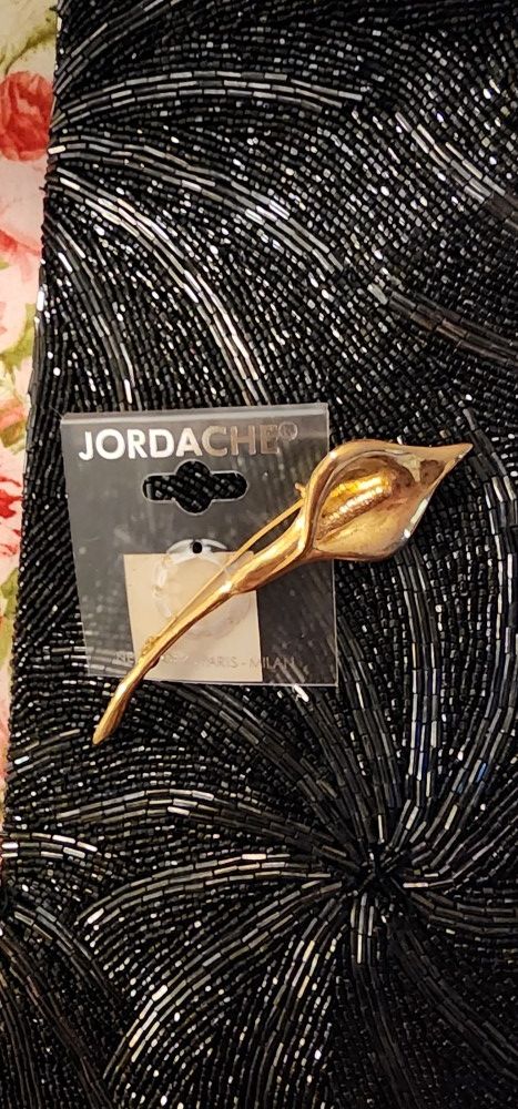 Goldtone Calla Lily Brooche