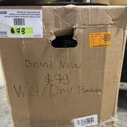 RIDGID 5 Gal Vacuum Wet Dry  WD5500