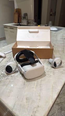 Meta Quest 2 w/ Elite Head Strap