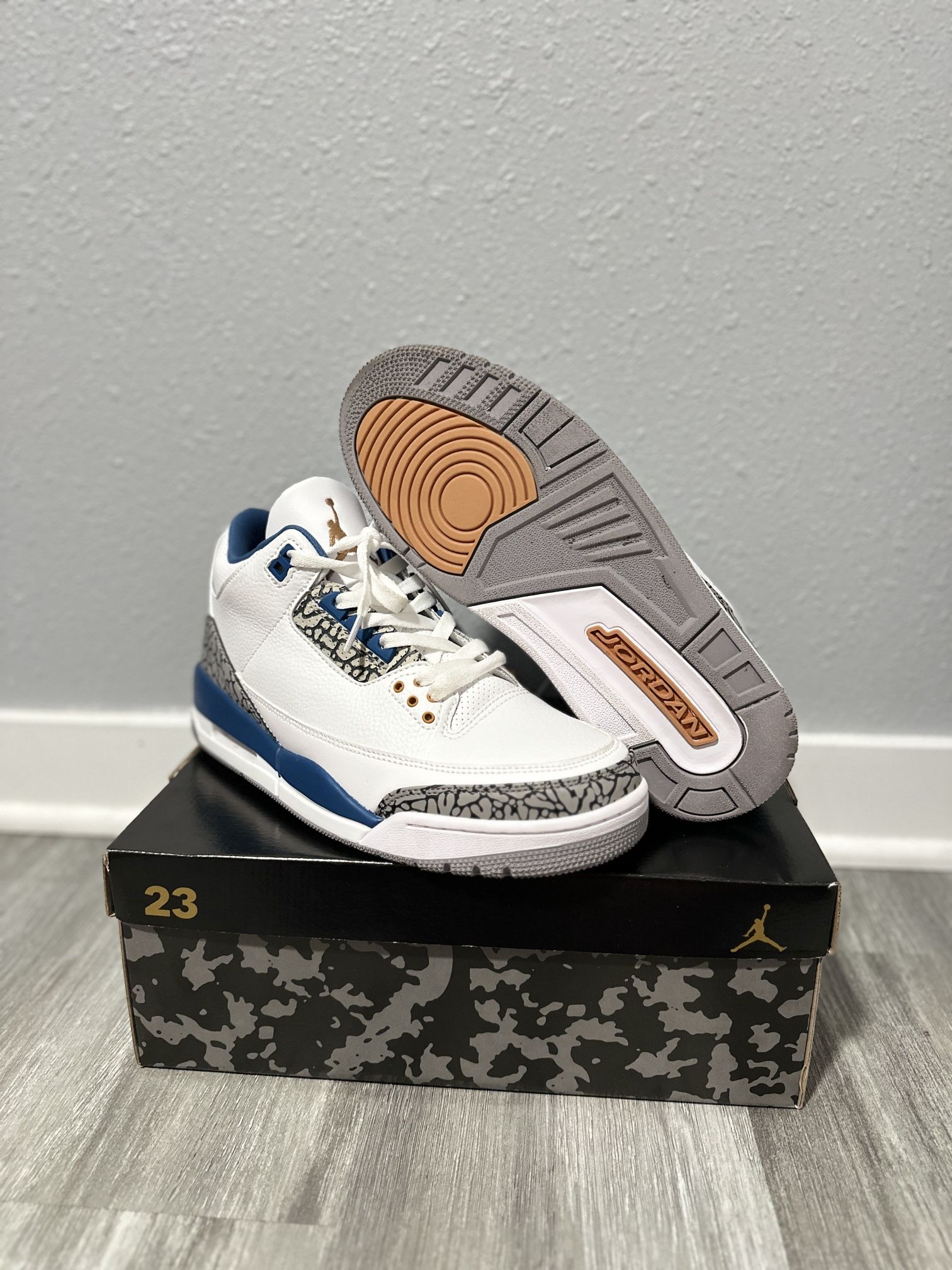 JORDAN RETRO 3