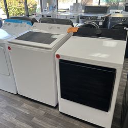 LG Washer & Gas Dryer Combo Only $1158
