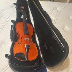 Violin Set w/ Case
