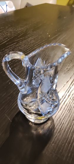 Graceful Lead Crystal Pitcher Reverse Heart Diamond Scalloped Edges Clear 4”