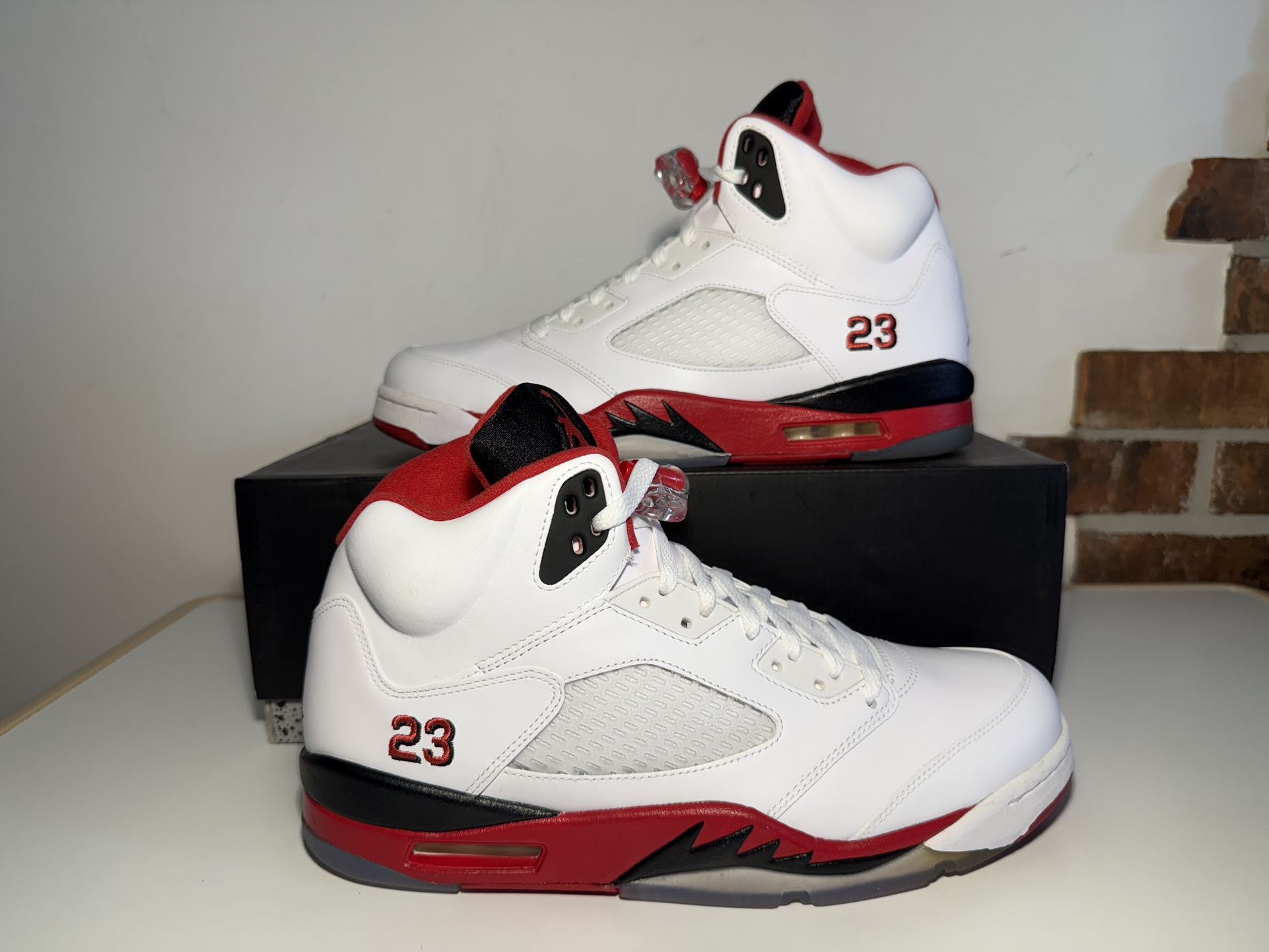 2013 Air Jordan 5 Fire Red Size 10.5