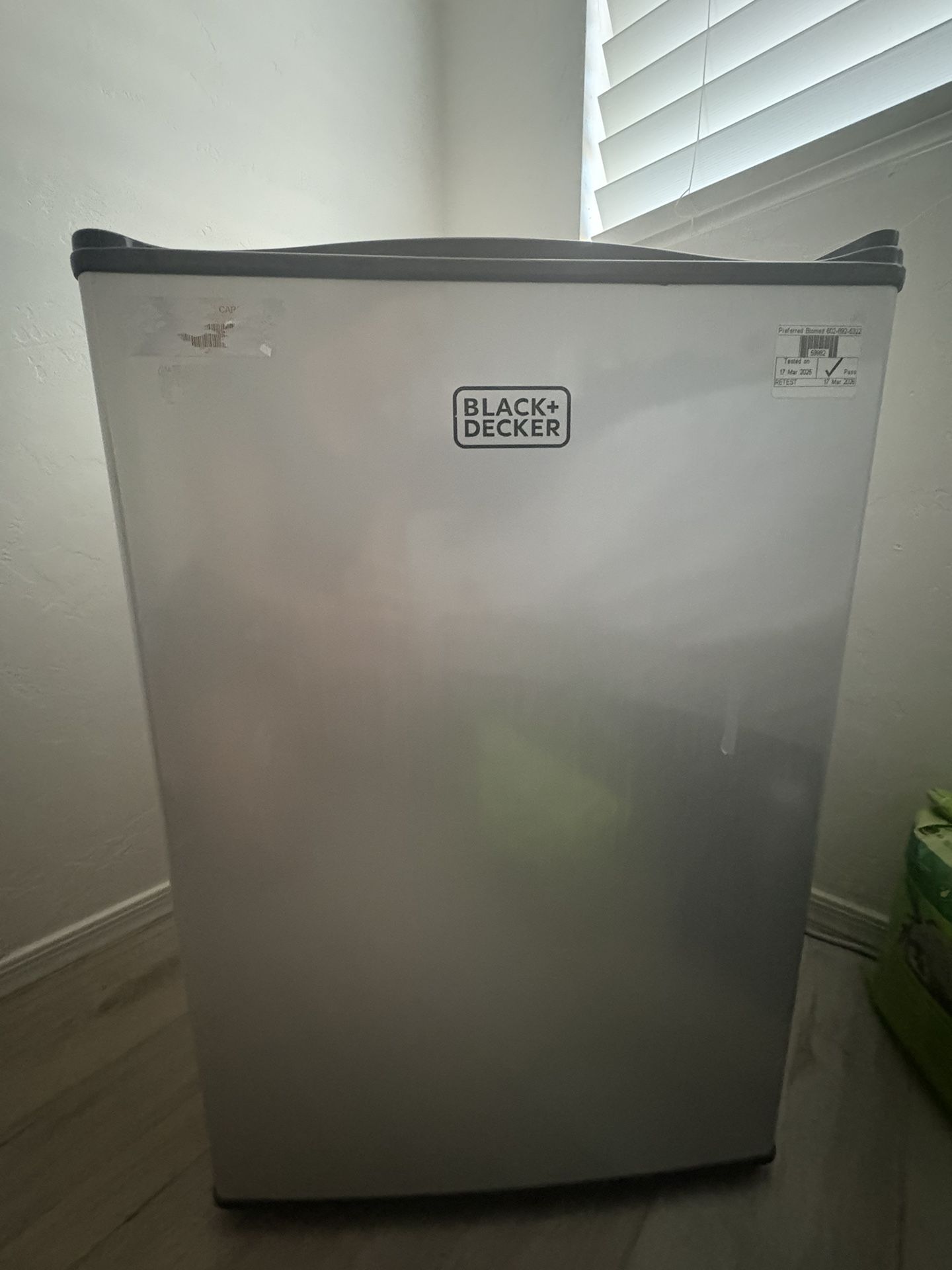 Mini Fridge