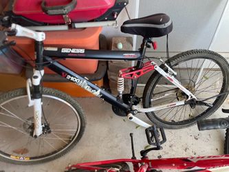 Genesis  V2100 Racing Bike