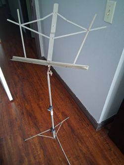 Music stand