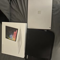 Microsoft Surface Book 2 Laptop