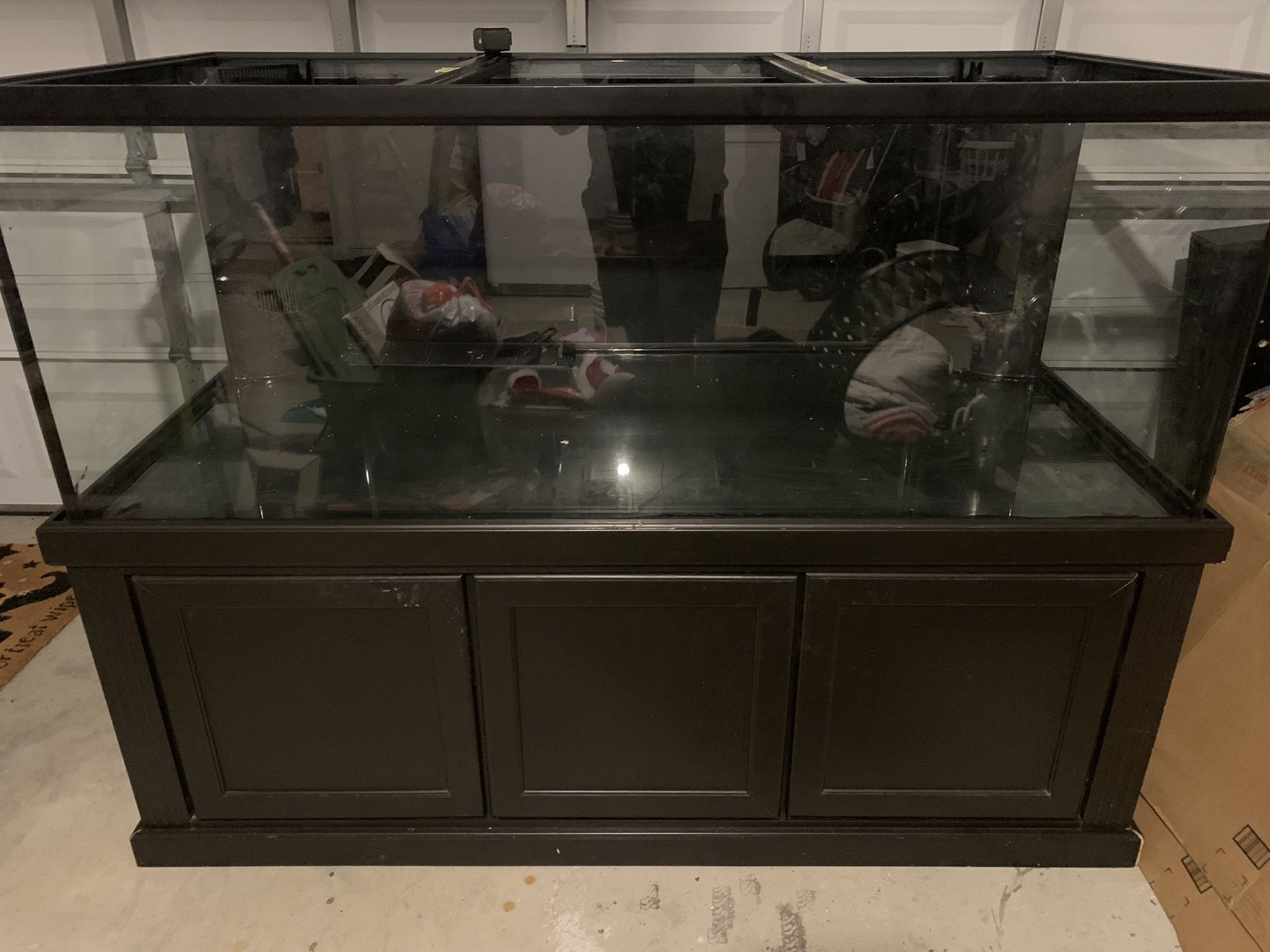 300 Gallon Aquarium w/ Low Iron Sapphire Glass Front Panel