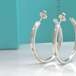 Tiffany & Co. Sterling Silver 925 Small Narrow Hoop Earrings 1837 w/Box