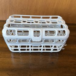 Munchkin Deluxe Dishwasher Basket 