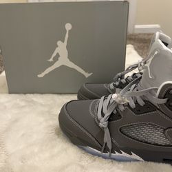 Jordan 5 wolf grey