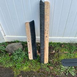 Concrete Finishing Brooms