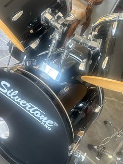 Silvertone Pro Drum Kit Black
