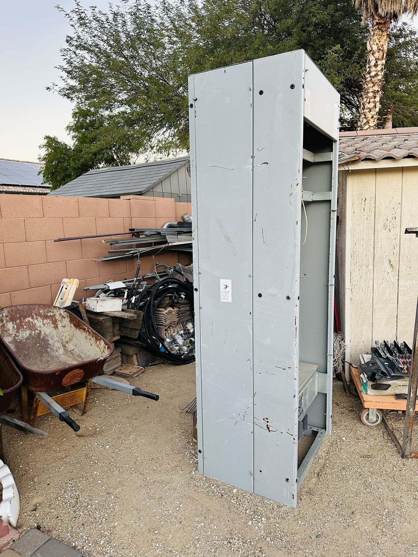 Electric Service (SES) 800 Amp