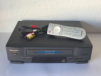 Panasonic PV-4561 Blue Line VCR VHS Player HiFi Stereo With Remote & AV Cables