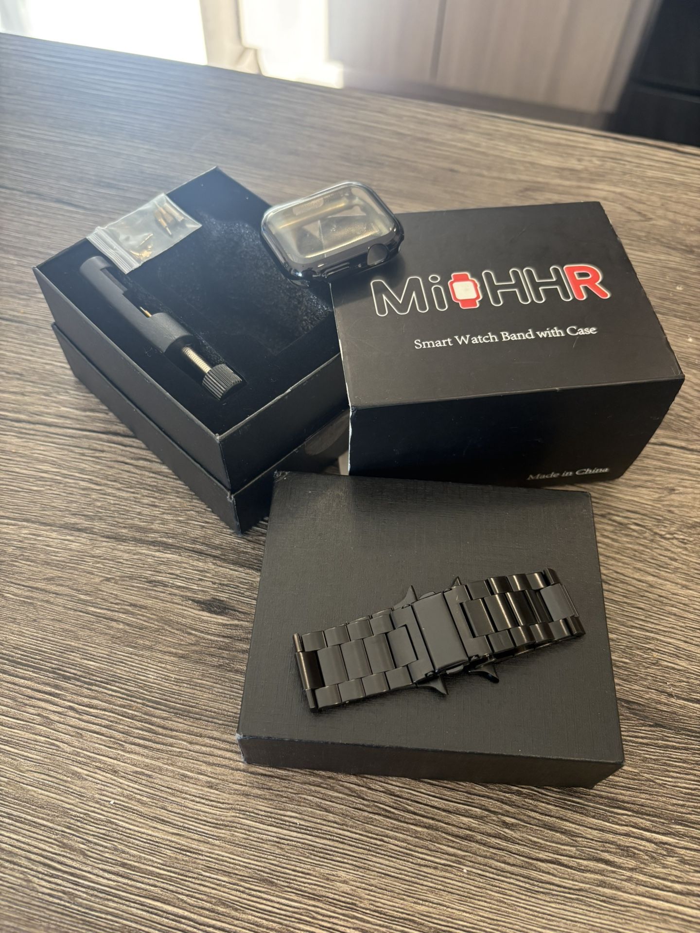 Apple Watch Band “Metal” With Screen Protector “BRAND NEW”