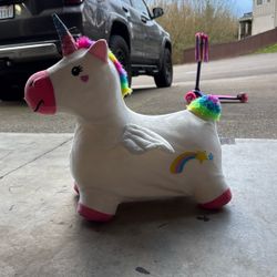 Bouncy unicorn 
