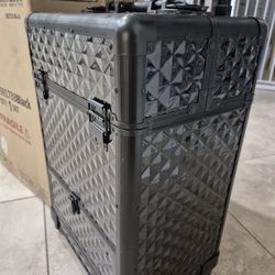 New Multi Purpose Organizer With Wheels