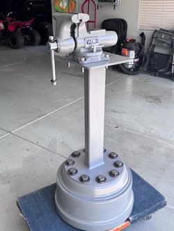 Vice Mounted on Stand / Tools