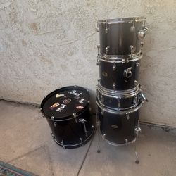Pearl Forum Drums