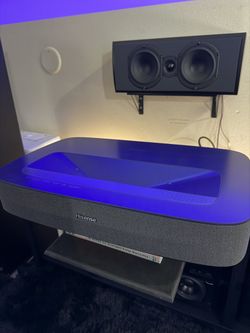 Hisense PL1 4K Ultra Short Throw Laser Projector - Dolby Vision (2 stuck pixels)