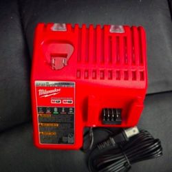 Milwaukee m18 m12 Combo charger