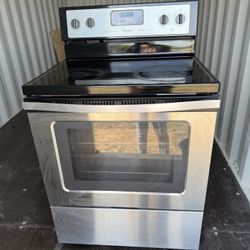 Stove/ Estufa $200