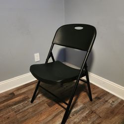 Amazon Basics Black Folding Chairs – 6 Pack (New / Open Box)