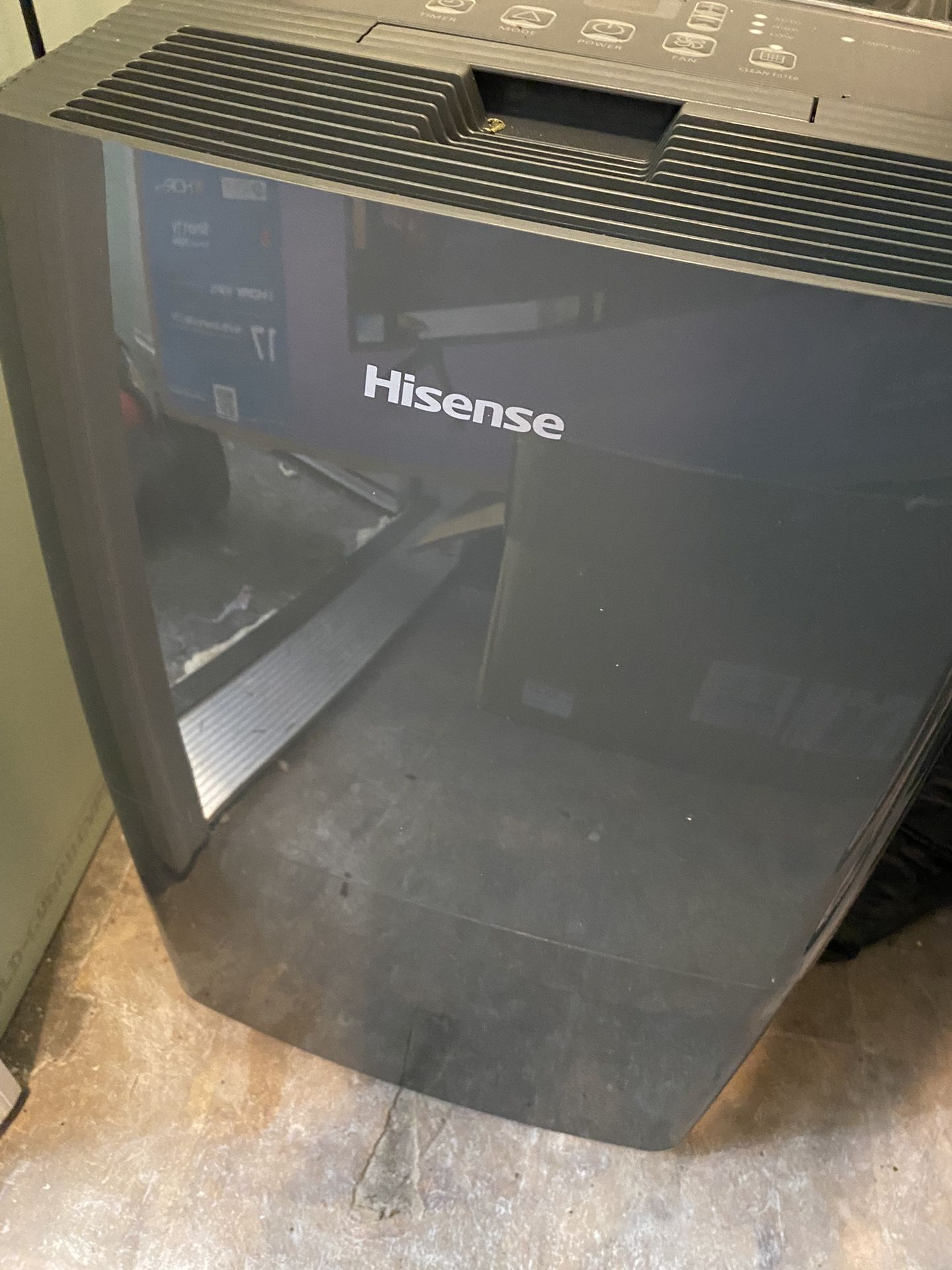 Hisense 70 Pt Dehumidifier