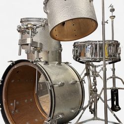 Vintage Drum Set (No Cymbals)