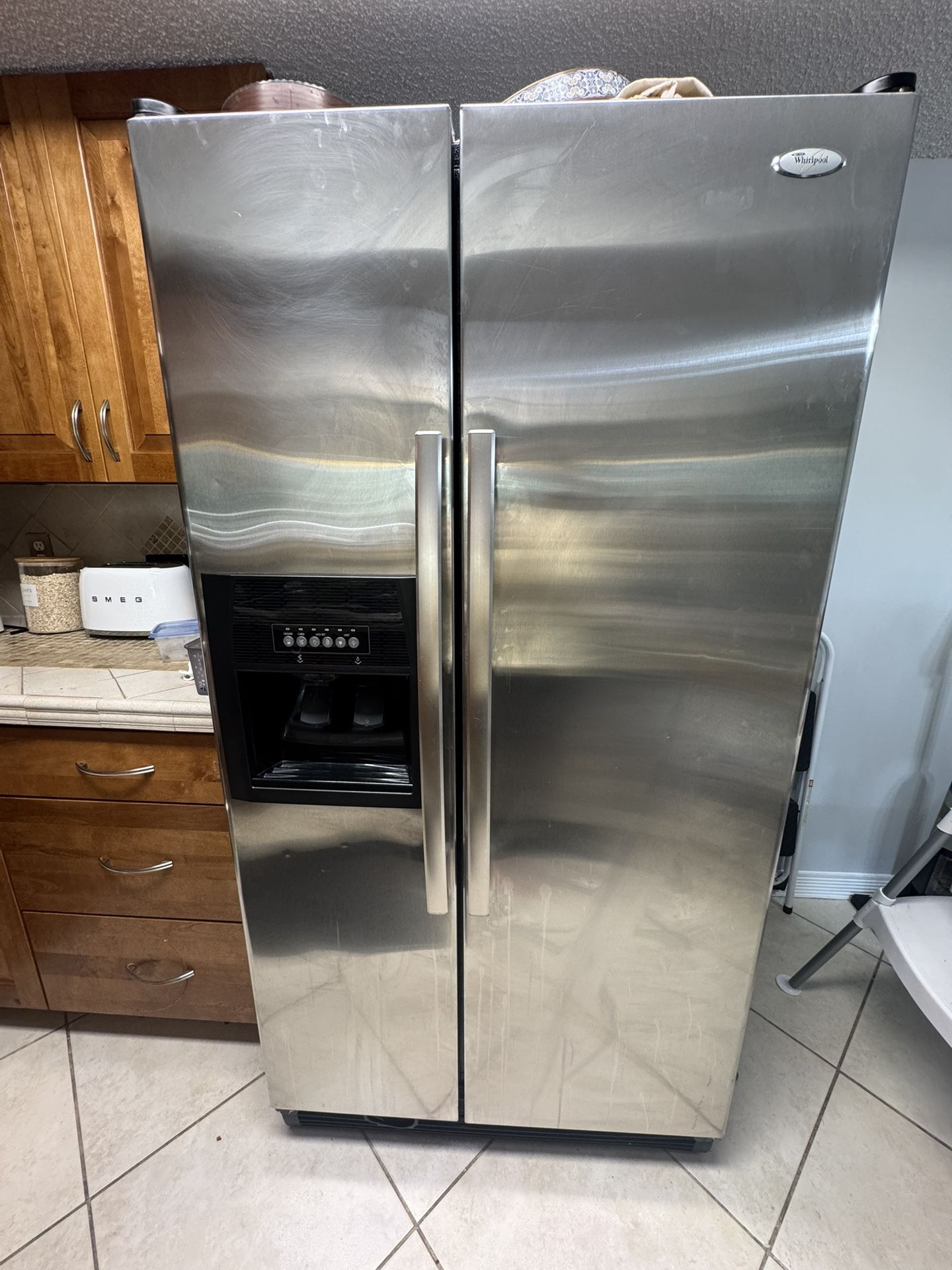 MUST GO ASAP Refrigerator Semi Working