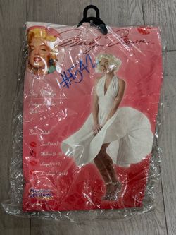Marilyn Monroe Halloween costume